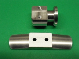 The reel foot and the adapter. The reel foot and the adapter.