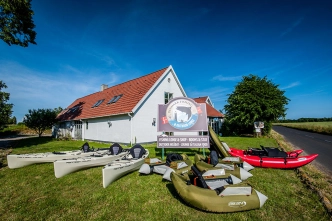 The lodge and the flotilla The lodge and the flotilla