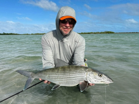 Shallow lagoon bonefish Shallow lagoon bonefish
