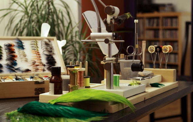 A tying station A tying station