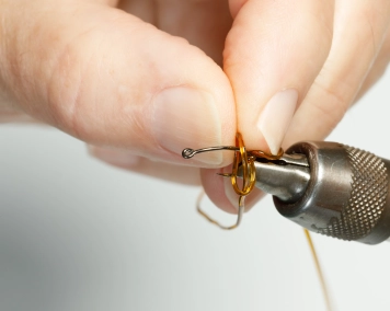 Knotting, step 3 Knotting, step 3